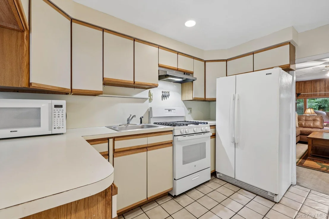Photo of 25 Sylvan Trail