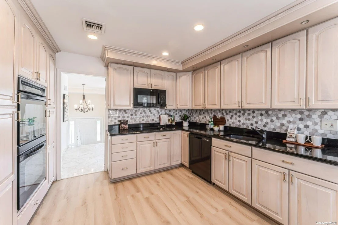 Photo of 27 Joy Drive