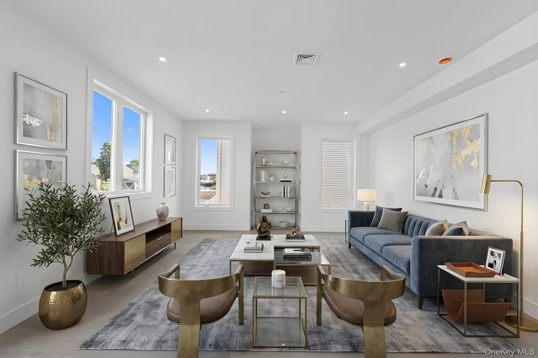 Photo of 3453 Ocean Avenue