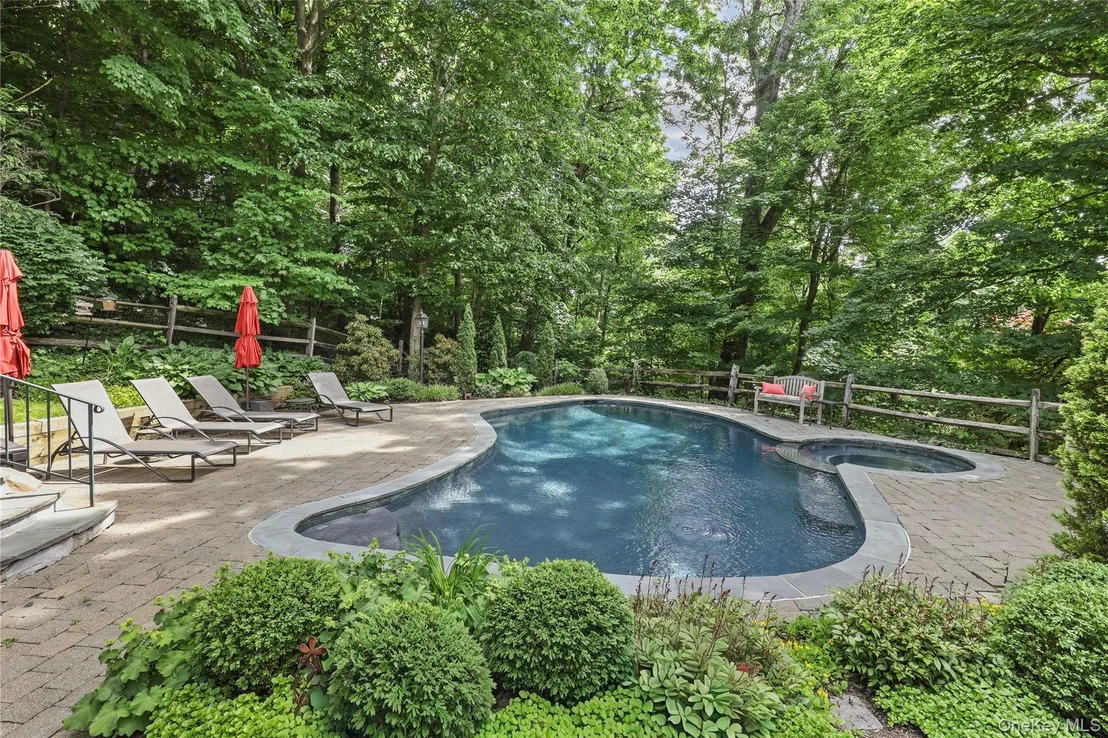 Photo of 41 Lincoln Avenue