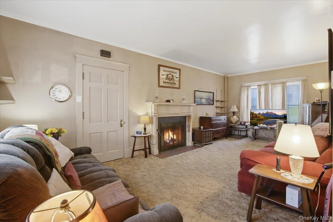 Photo of 166 Spring Street