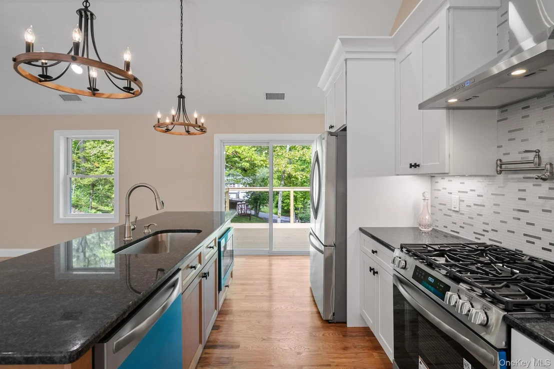 Photo of 61 Smith Avenue
