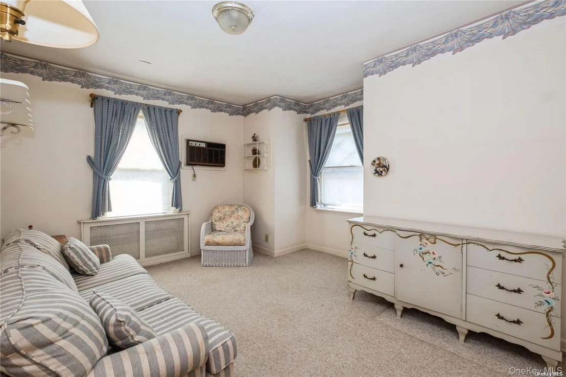 Photo of 486 Oxford Road