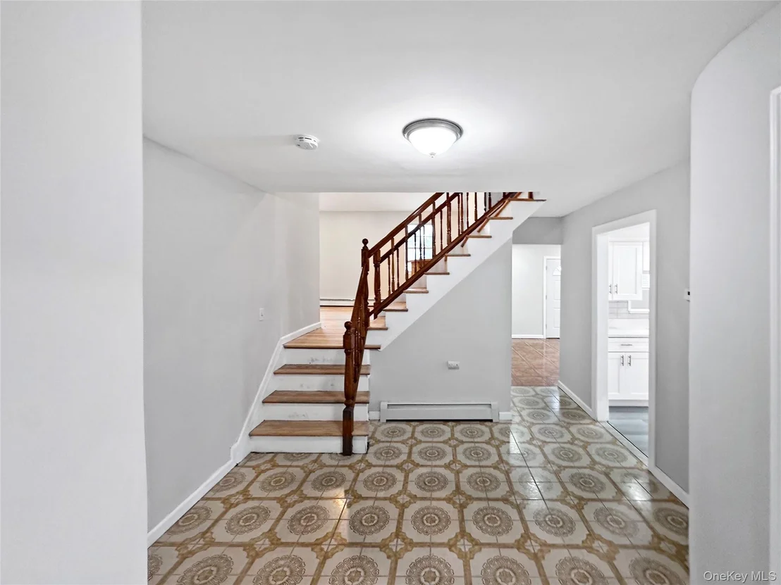 Photo of 19 Leaf Avenue