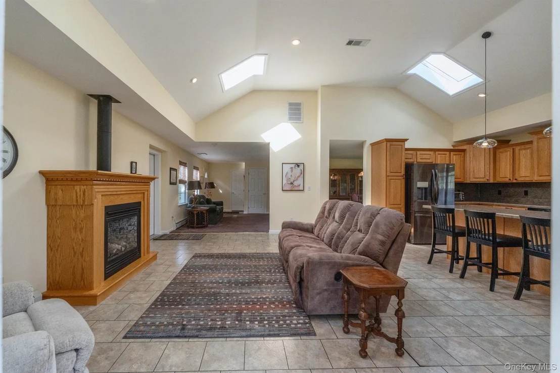 Photo of 25 Spada Drive