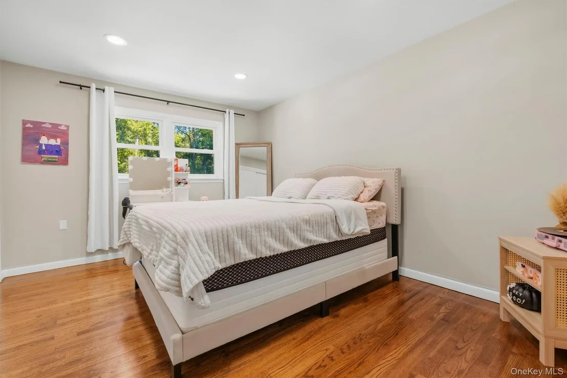 Photo of 13 Slate Hill Drive