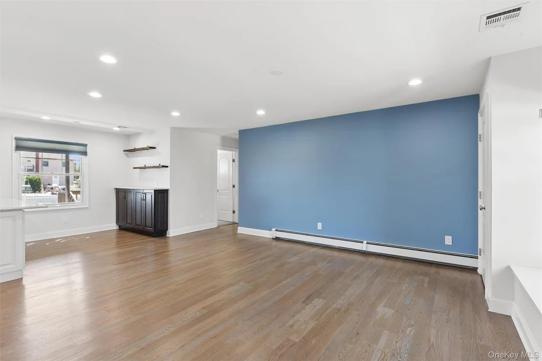 Photo of 161 Barbara Road