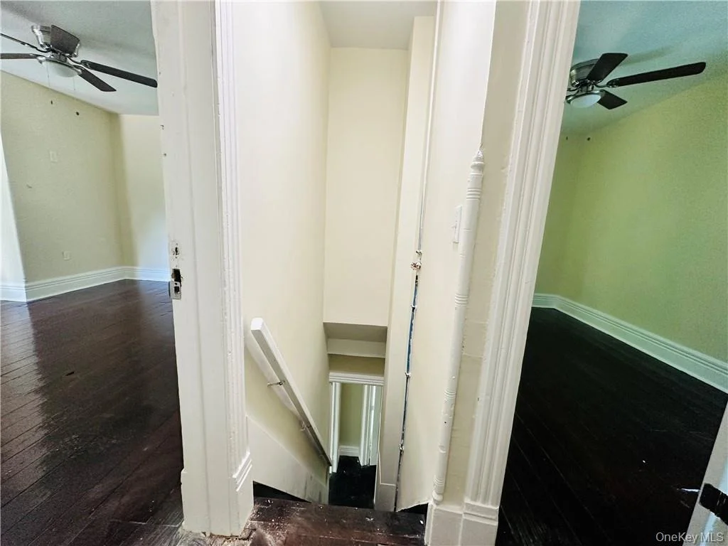 Photo of 32 Hooker Avenue