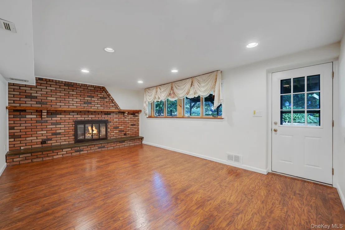 Photo of 31 Craig Road