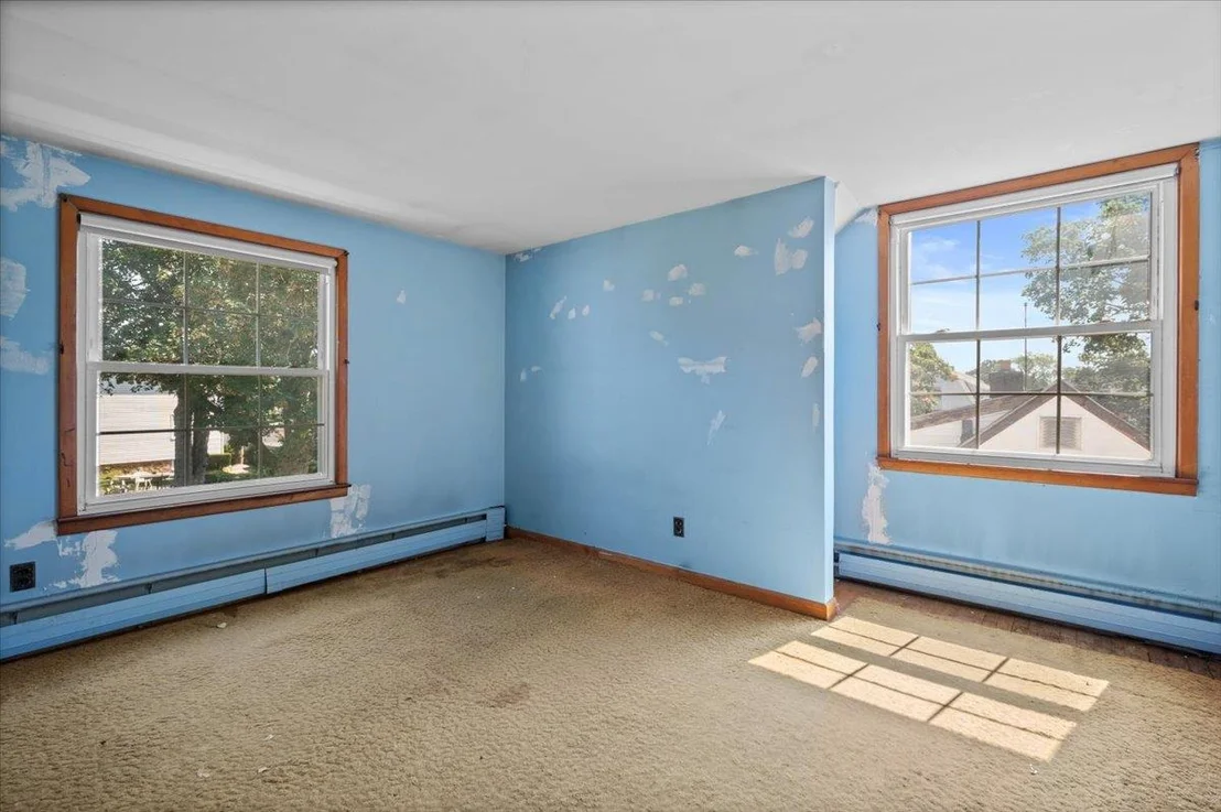 Photo of 151 Bellevue Place