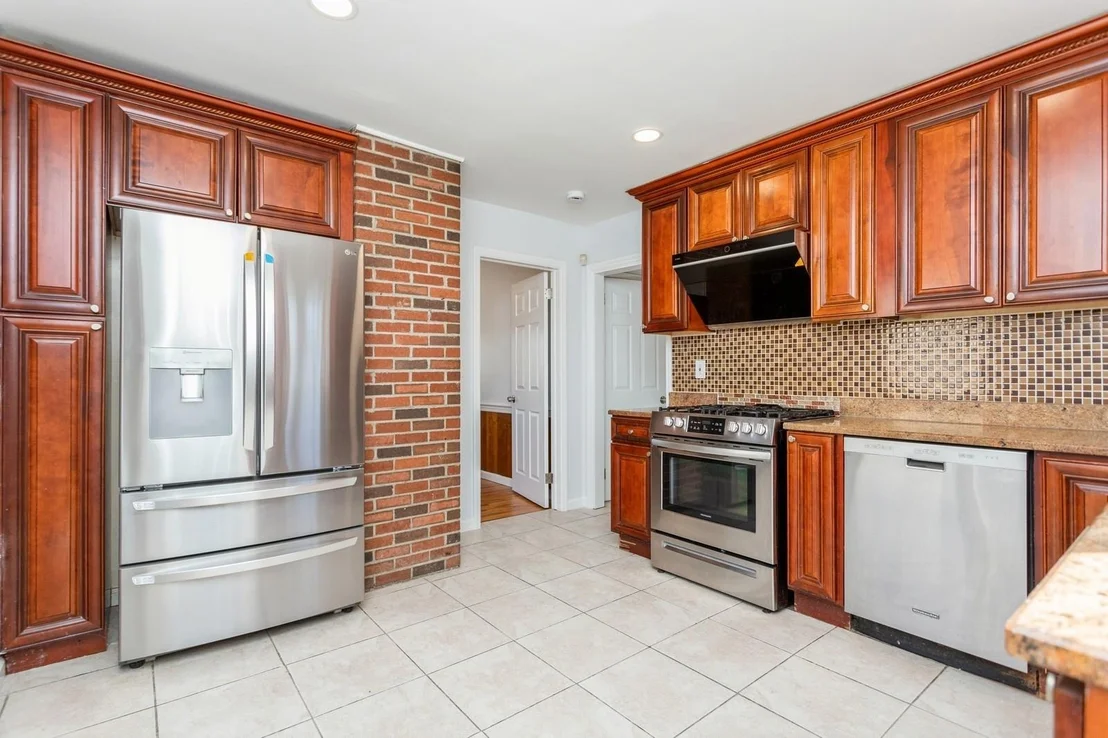 Photo of 52 Delaware Road