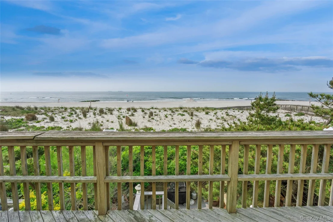 Photo of 931 Oceanfront Street