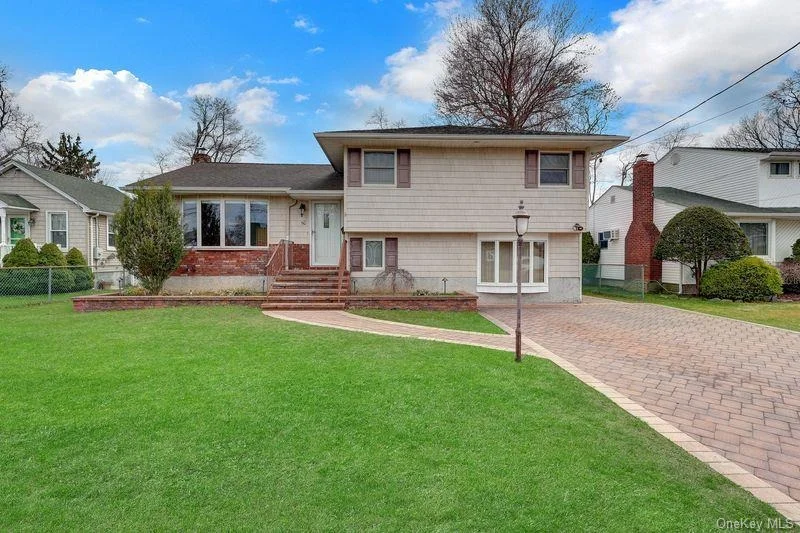 Photo of 50 Independence Avenue