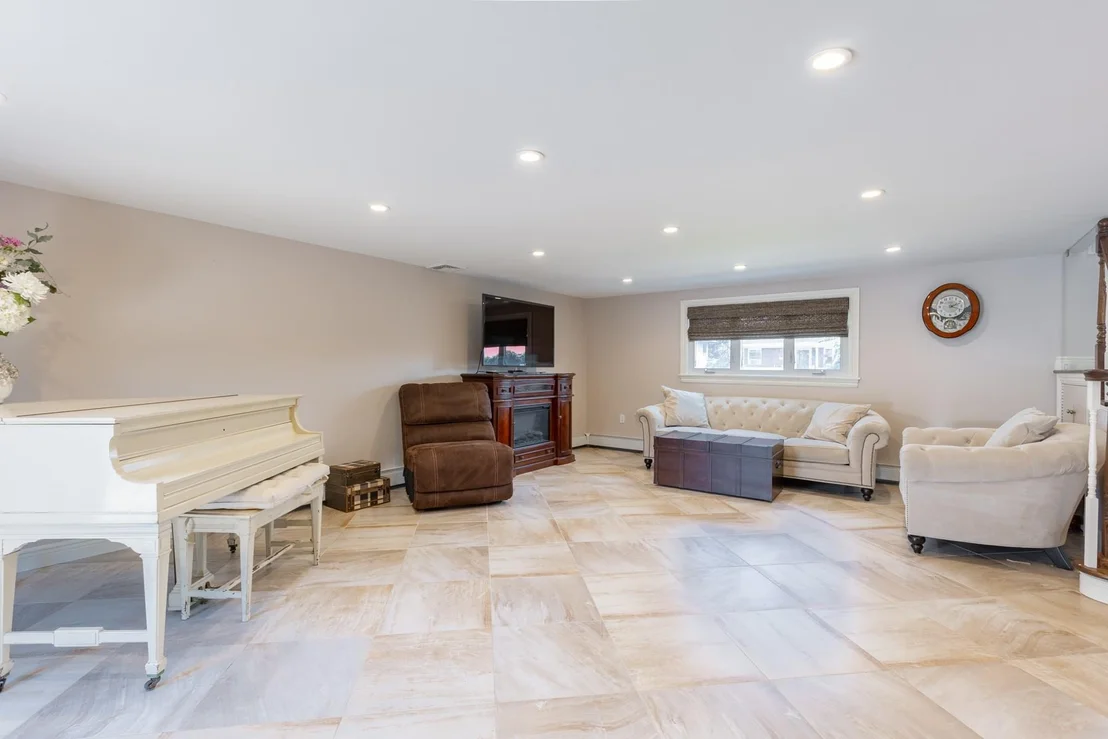 Photo of 147 Mott Street
