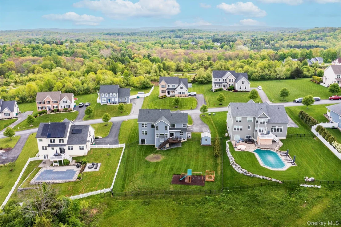 Photo of 58 Ridgeline Drive