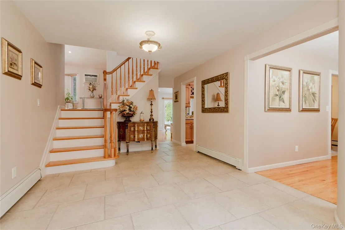 Photo of 32 Dover Hill Drive