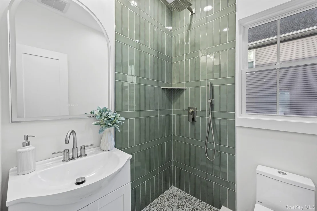 Photo of 2439 Berkeley Place