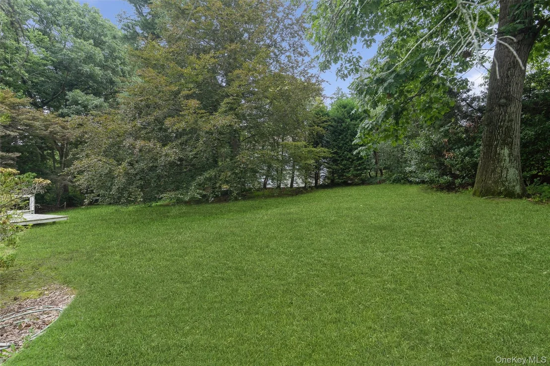 Photo of 5 Hemlock Drive