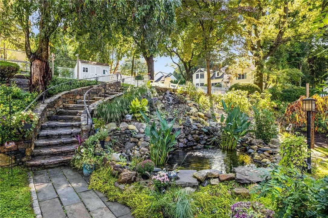 Photo of 14 Old Well Road