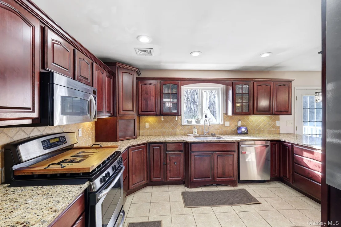 Photo of 65 Maureen Drive