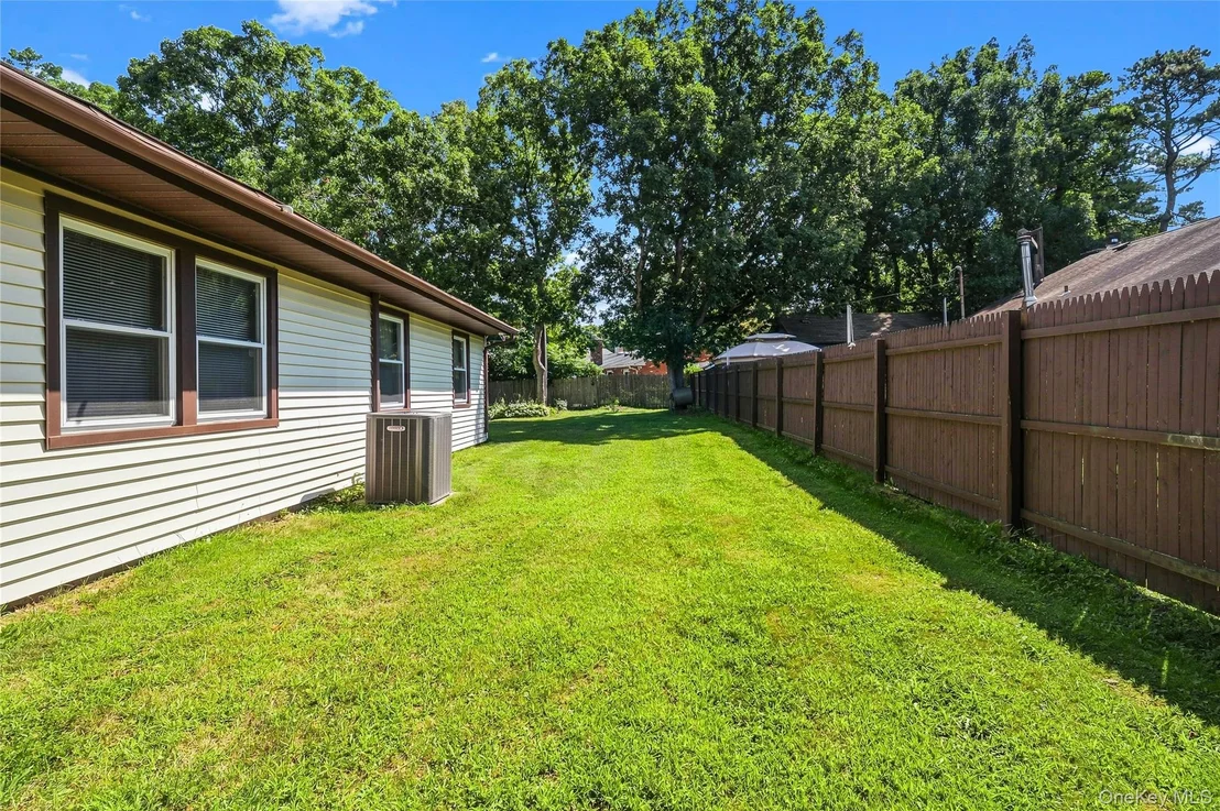 Photo of 23 Wilmont Turn