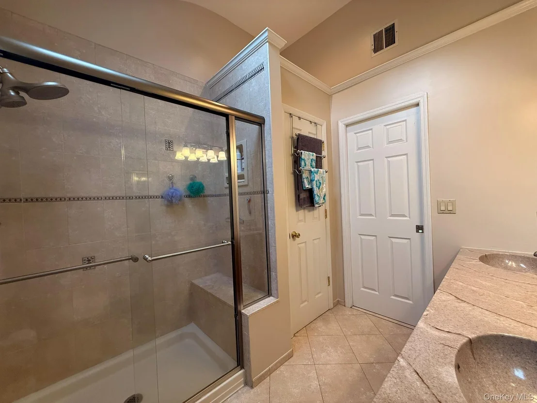 Photo of 40 Winnecomac Circle