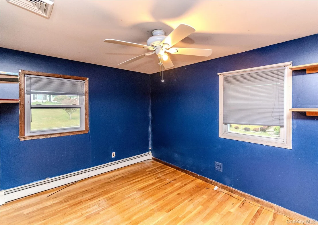 Photo of 6 Bates Circle