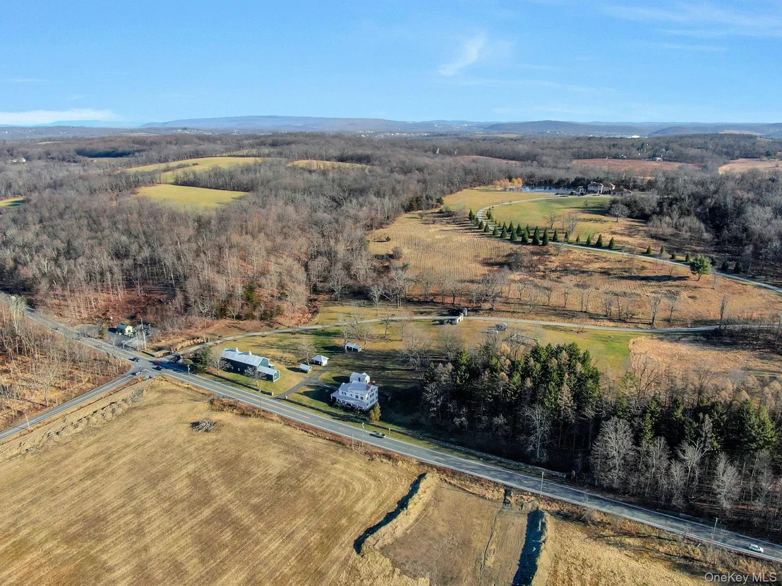 Photo of 2220 State Route 17A