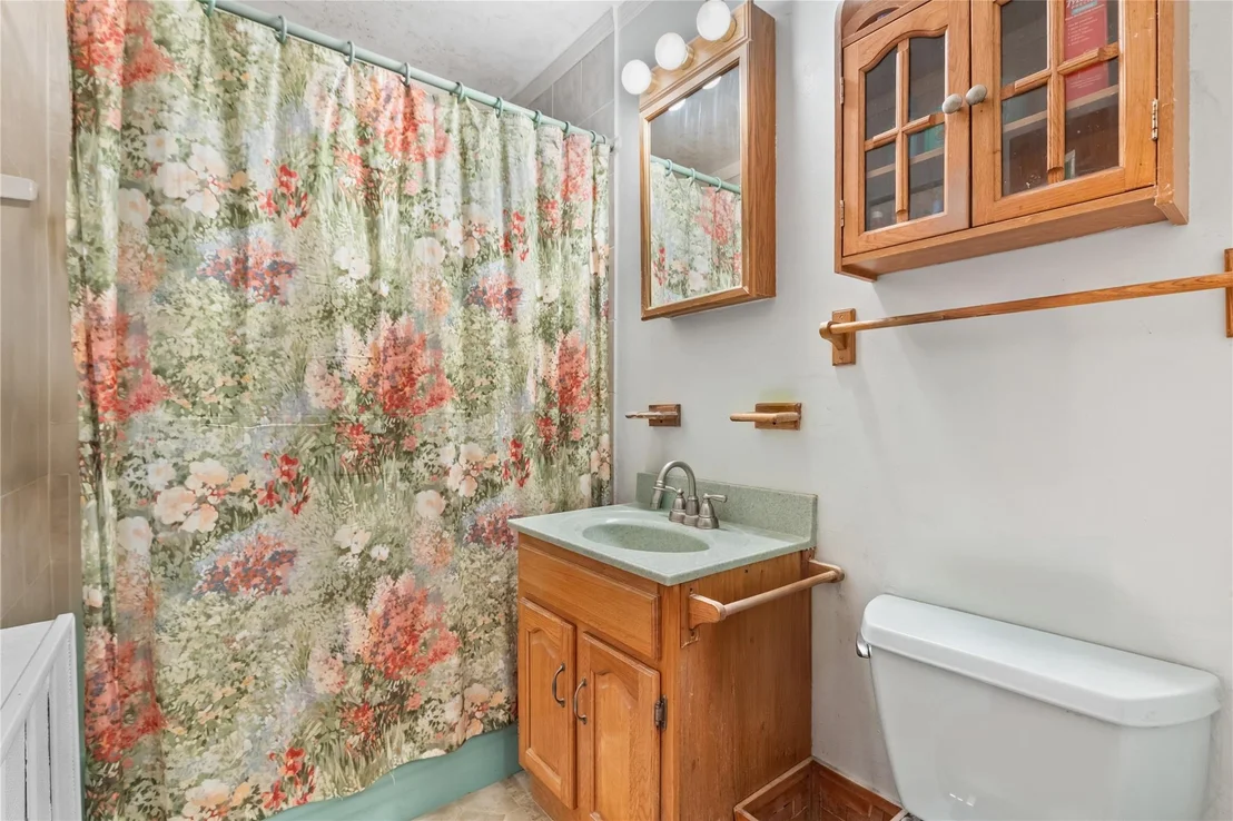 Photo of 6 Meridian Drive