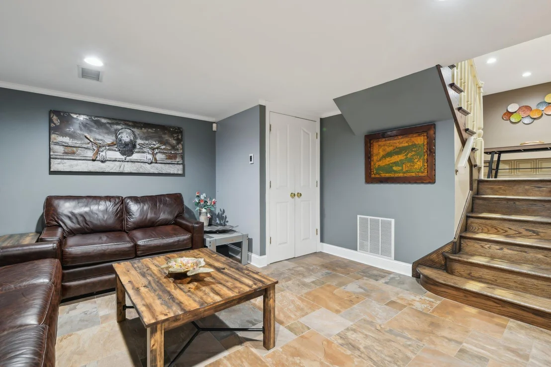 Photo of 98 Beach Road