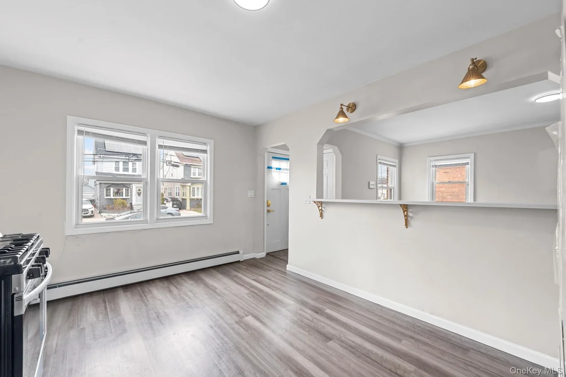 Photo of 20 Dewitt Street