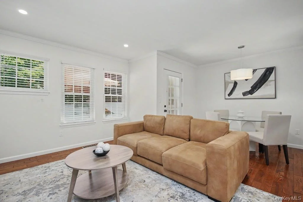 Photo of 101 Elmcrest Drive