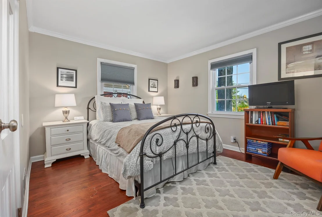 Photo of 1 Colonial Drive