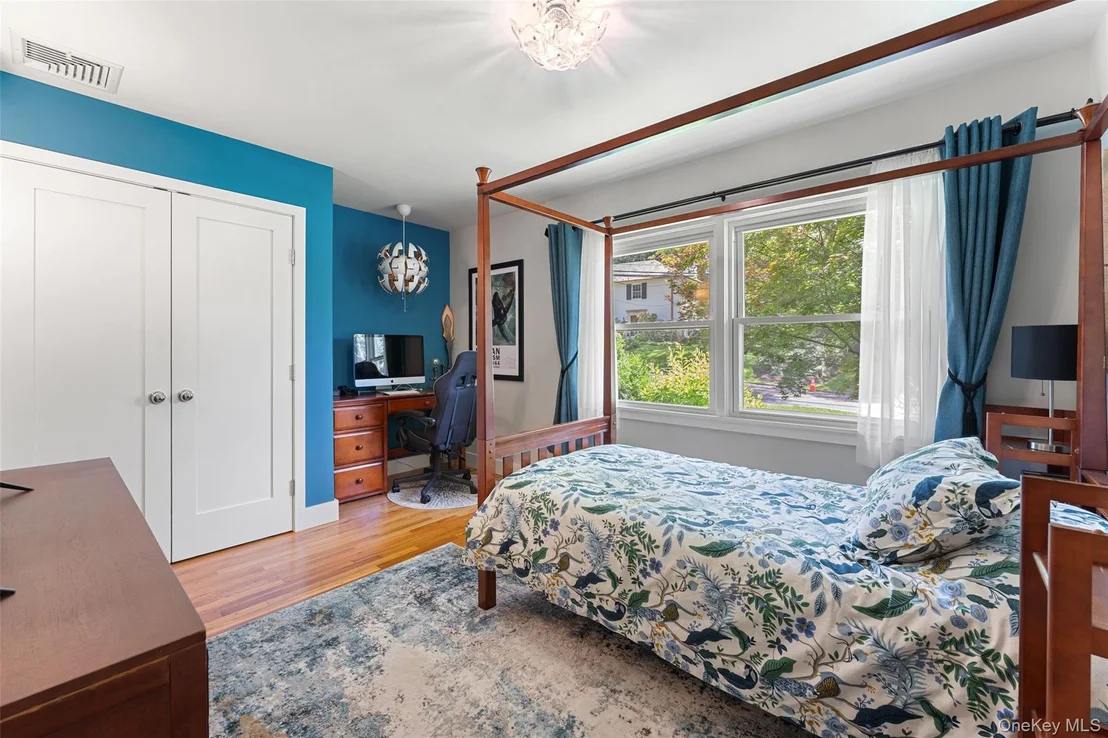 Photo of 57 Riverview Road