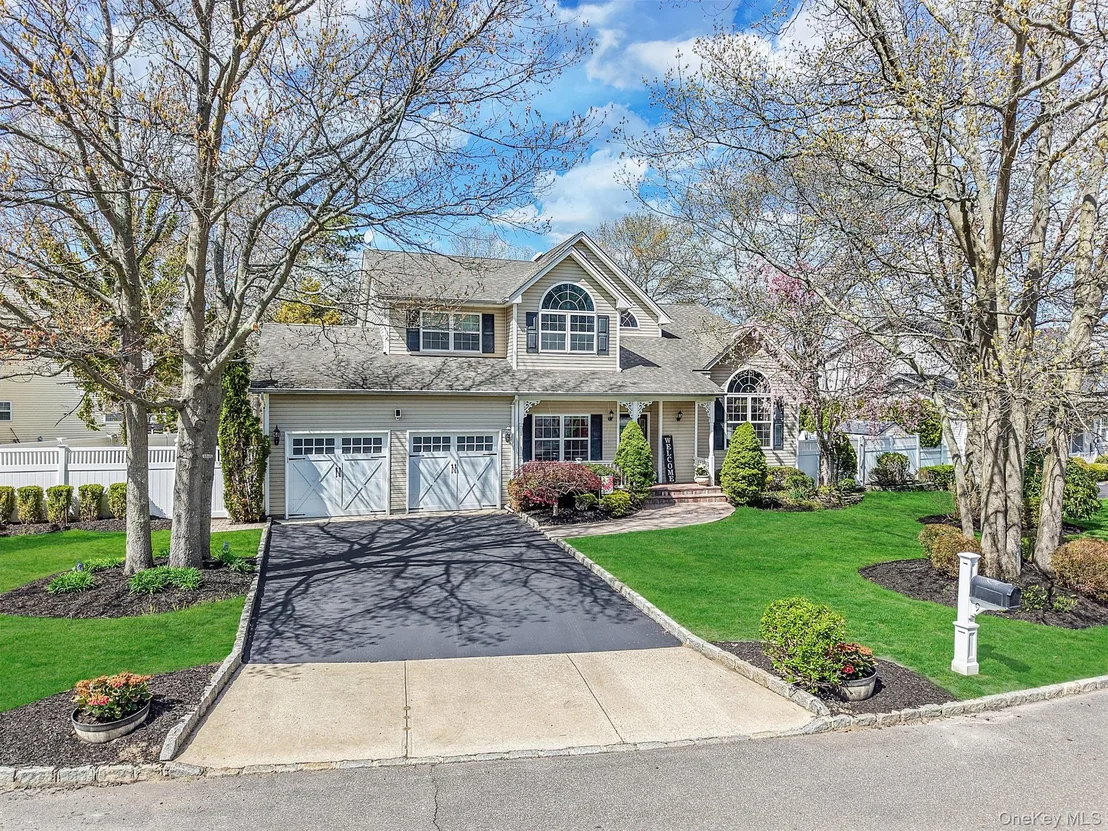 Photo of 9 Tuthill Creek Drive