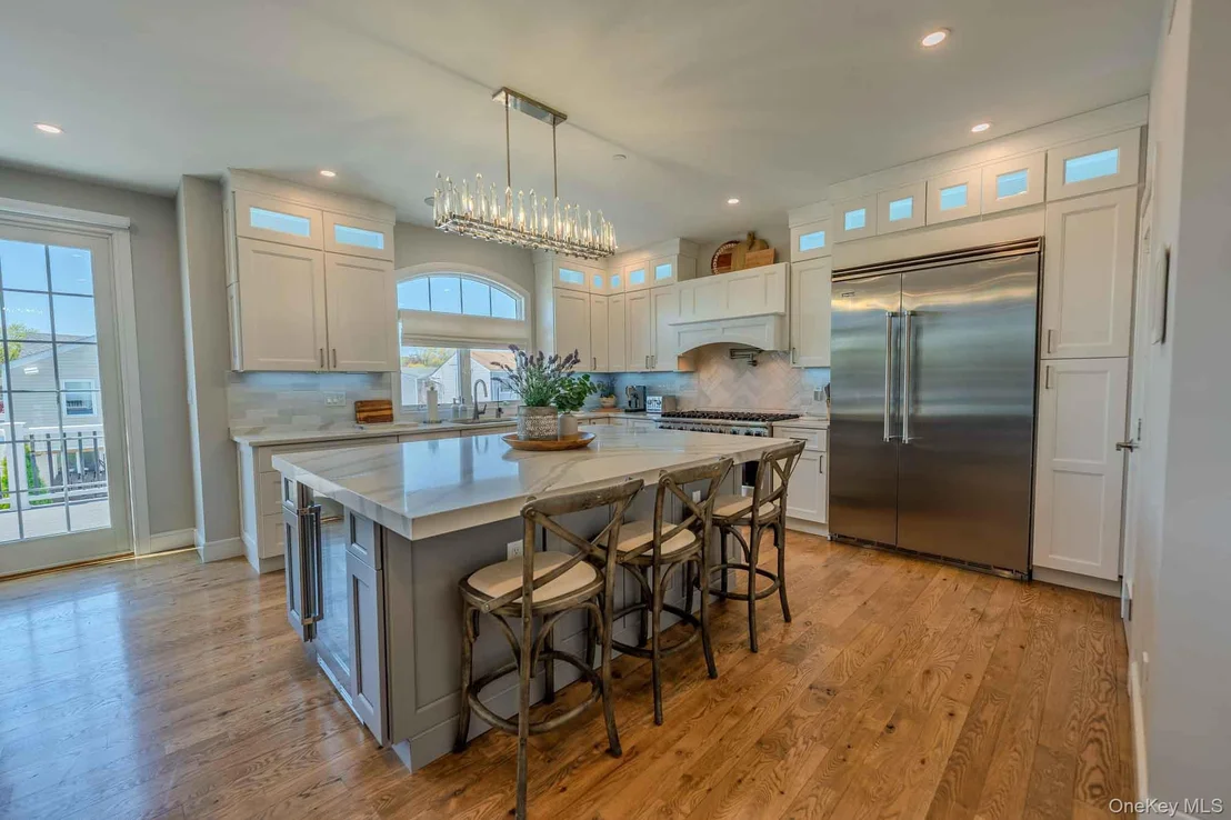 Photo of 3810 Greentree Drive