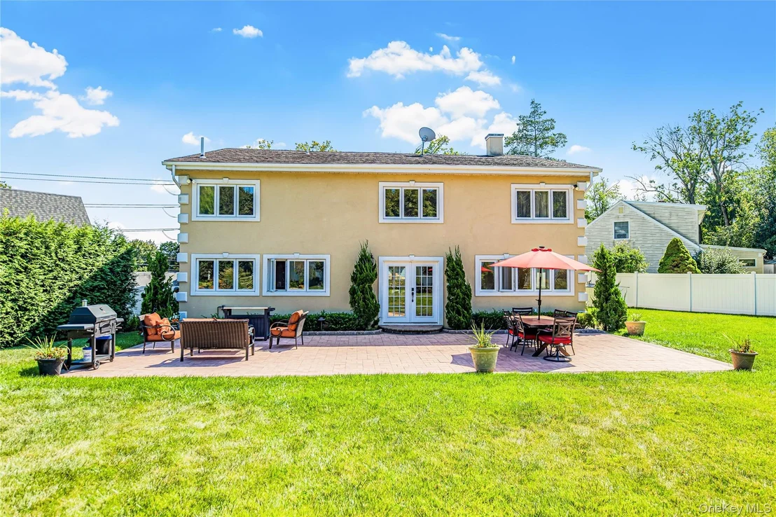 Photo of 397 Concord Road