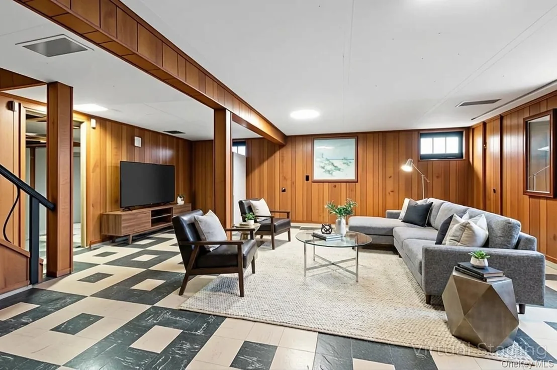 Photo of 38 Hazelwood Drive