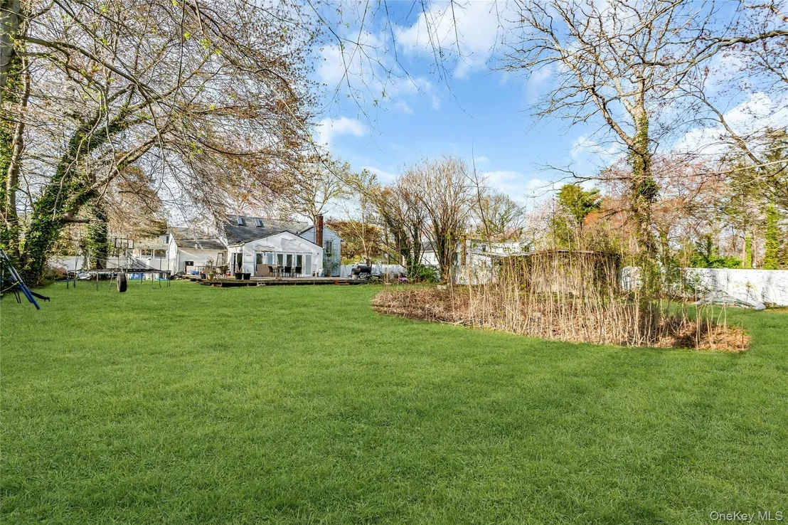 Photo of 4 Clearbrook Drive