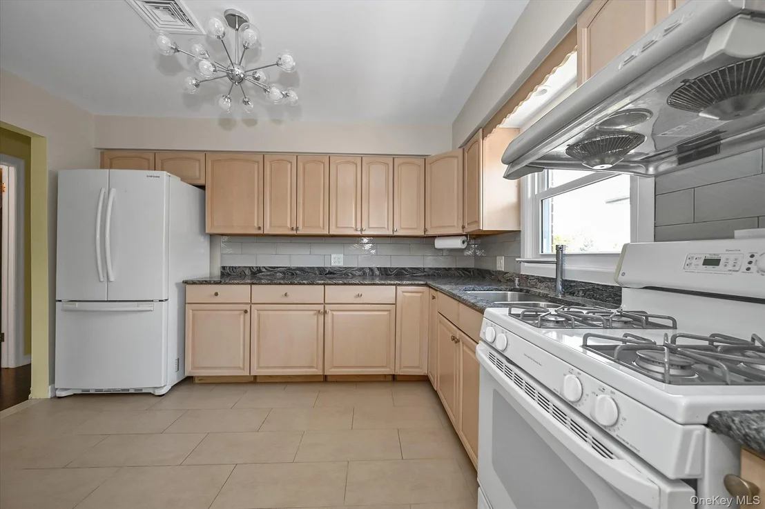 Photo of 15003 7th Avenue