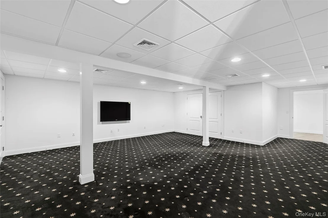 Photo of 41 Edgewood Avenue