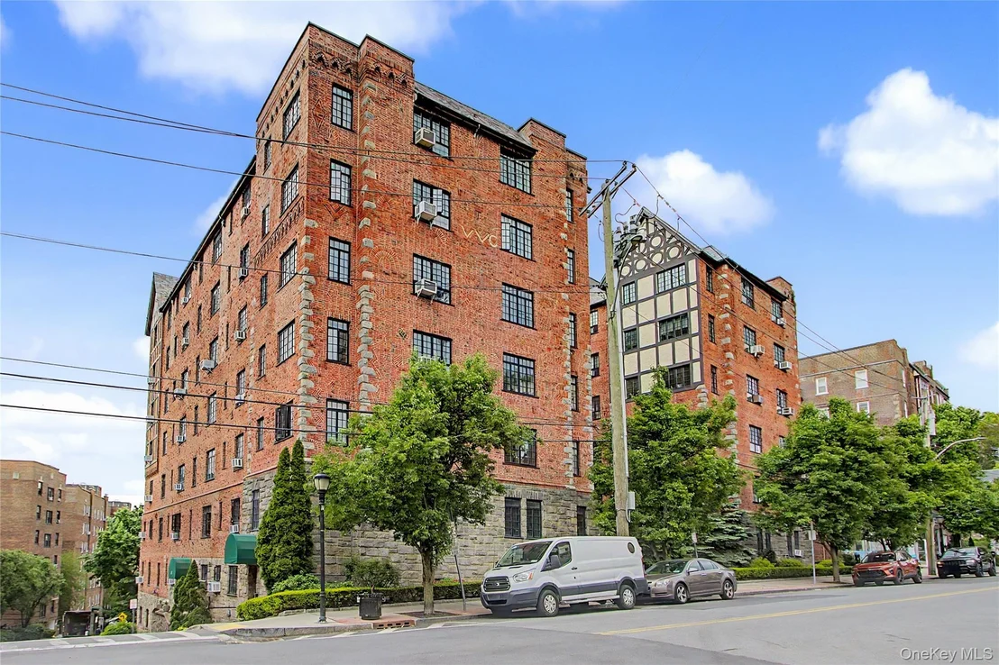 Photo of Unit LL2 at 45 W Pondfield Road