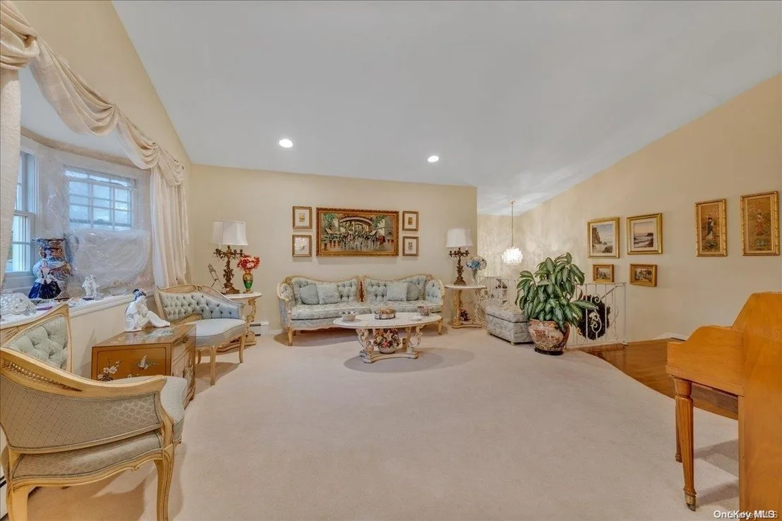 Photo of 30 Franklin Place
