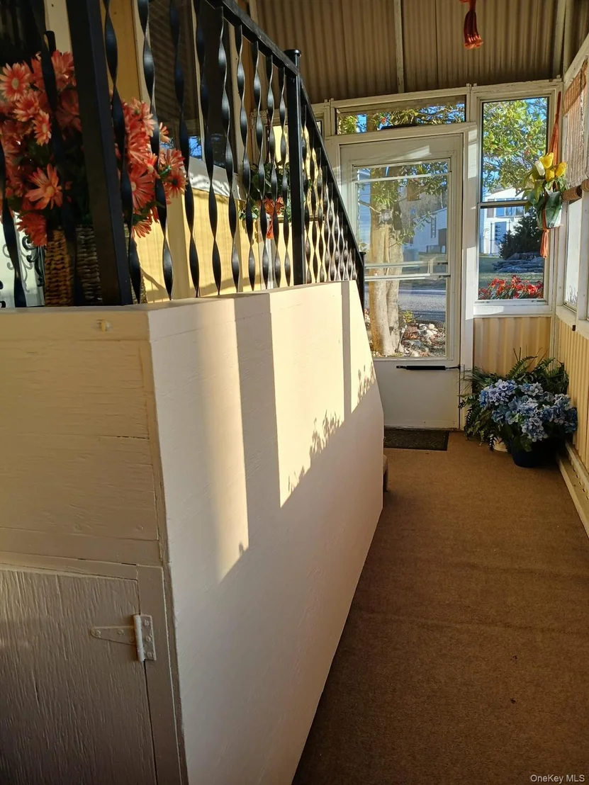 Photo of 301 3rd Avenue