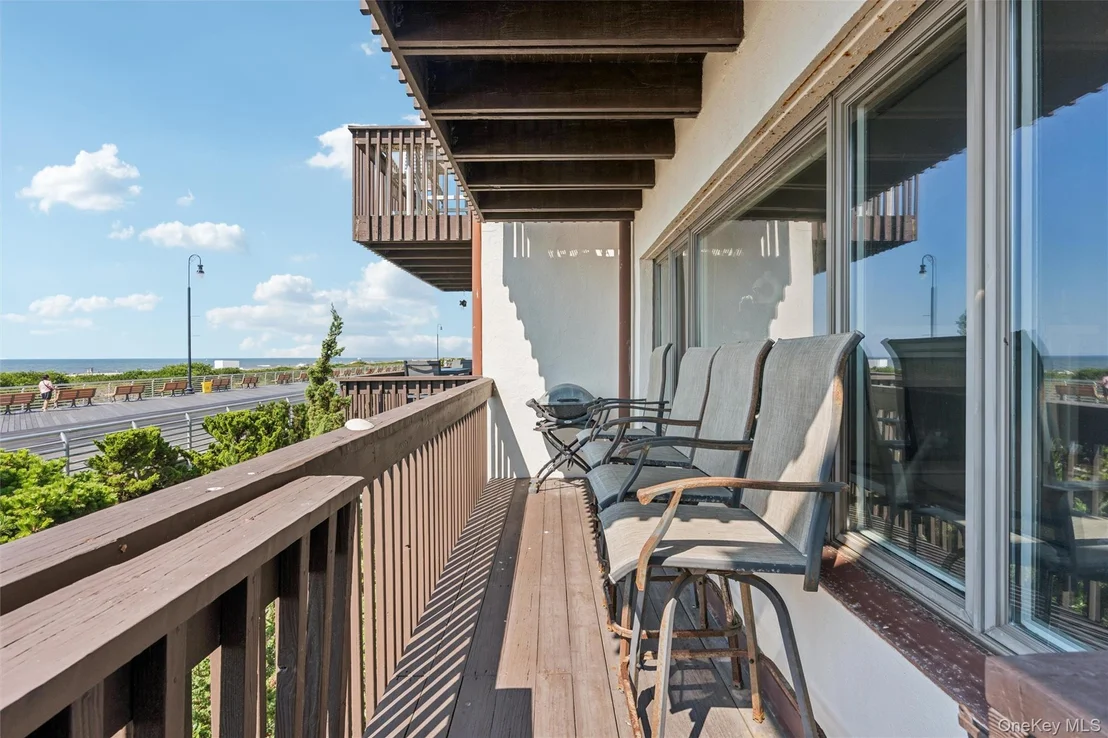 Photo of Unit A at 623 Oceanfront