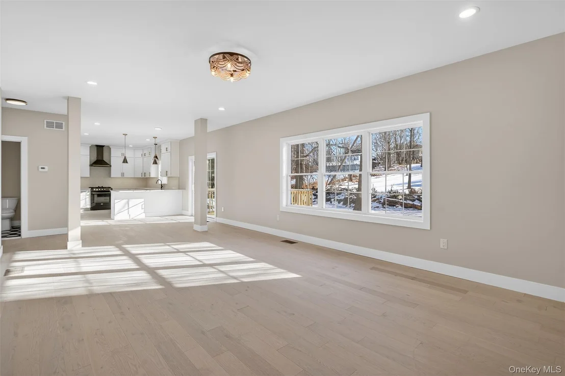 Photo of 14 Harness Road