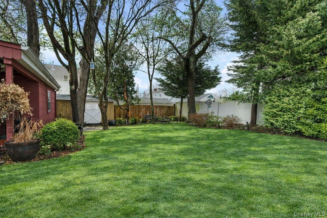 Photo of 22 Greenway Circle