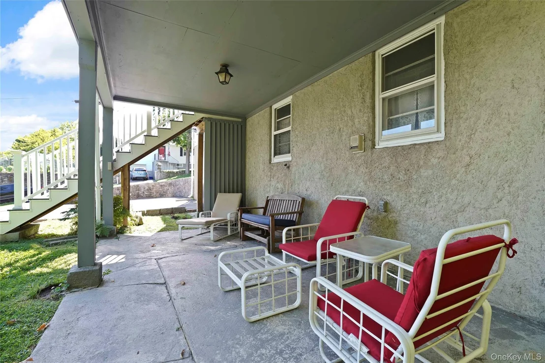 Photo of 11 Riverview Avenue