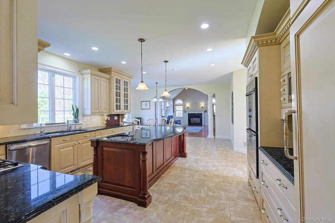 Photo of 27 Kaitlin Drive