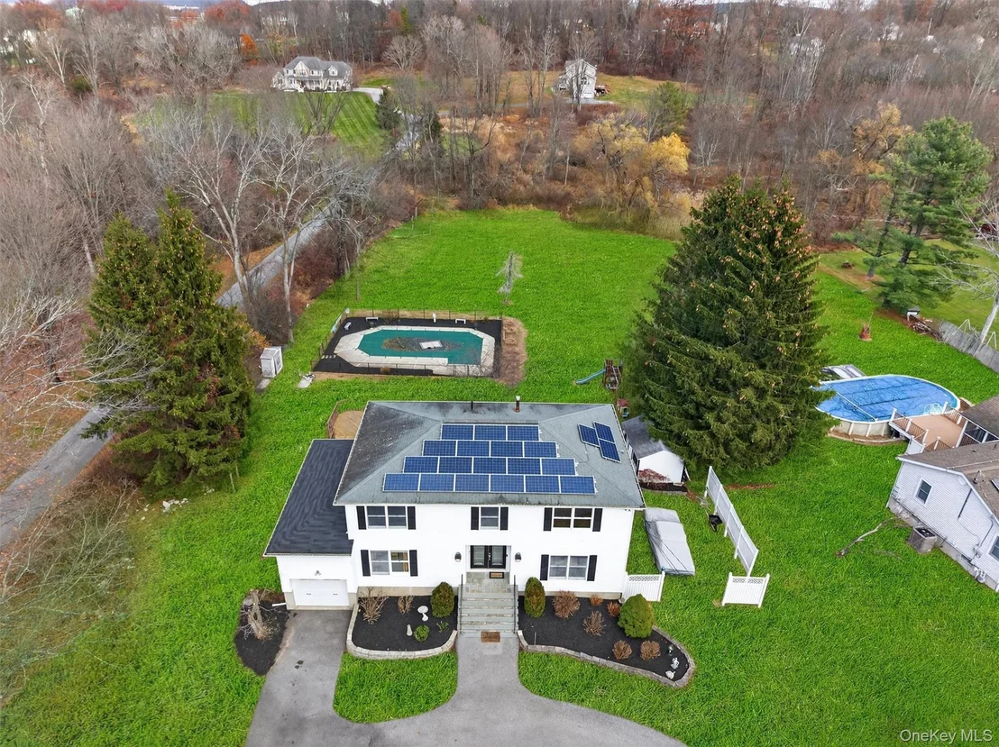 Photo of 120 Pine Tree Road
